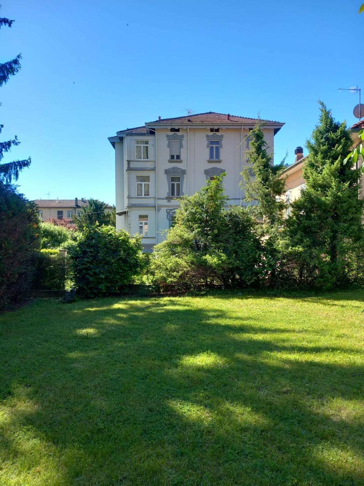 Villa Sapi Arcisate Eksteriør bilde