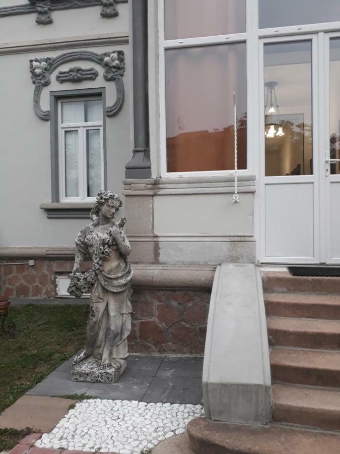 Villa Sapi Arcisate Eksteriør bilde